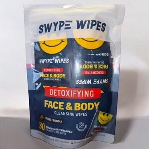 Swype Wipes Detoxifying Face & Body Cleansing Wipes 30 Pack Travel Gym On-The-Go